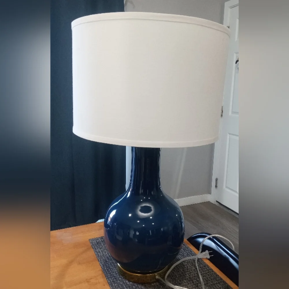 Ceramic Table Lamp with White Shade - Deep Blue